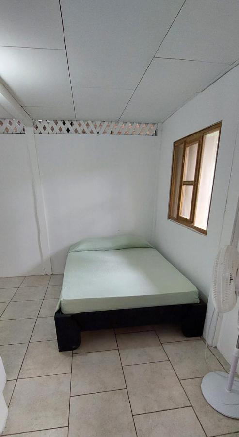 Mar Caribe PV Hotel Puerto Viejo de Talamanca Eksteriør billede