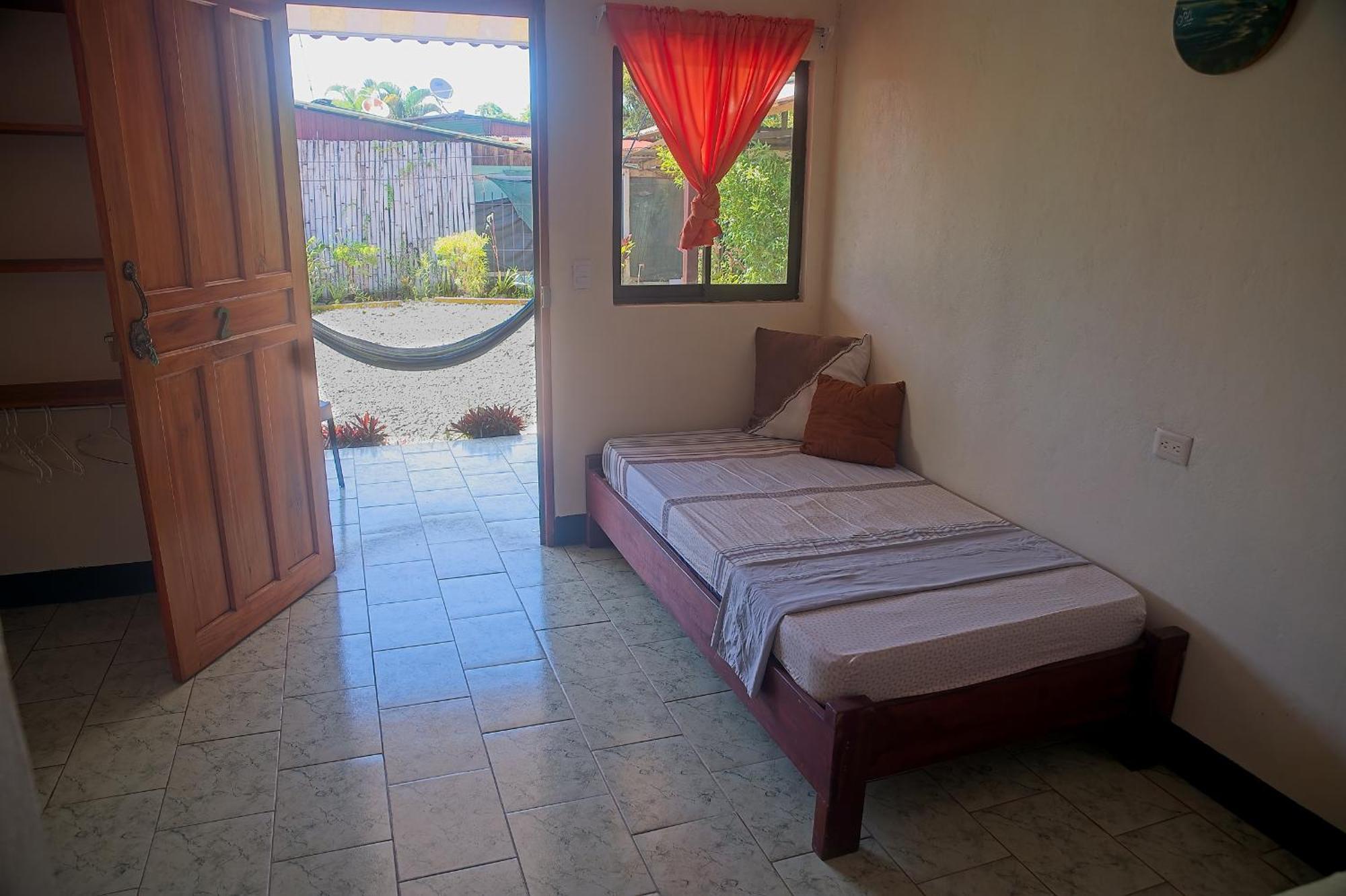 Mar Caribe PV Hotel Puerto Viejo de Talamanca Eksteriør billede