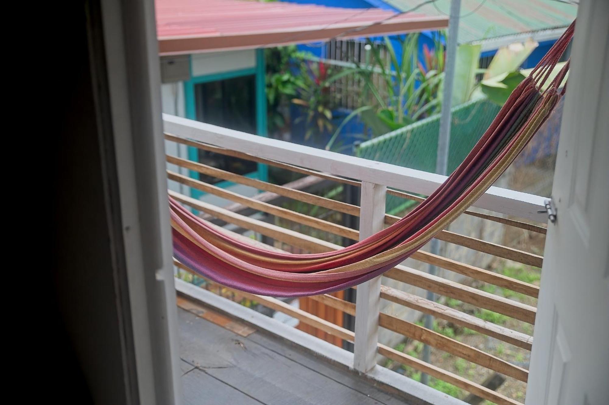 Mar Caribe PV Hotel Puerto Viejo de Talamanca Eksteriør billede
